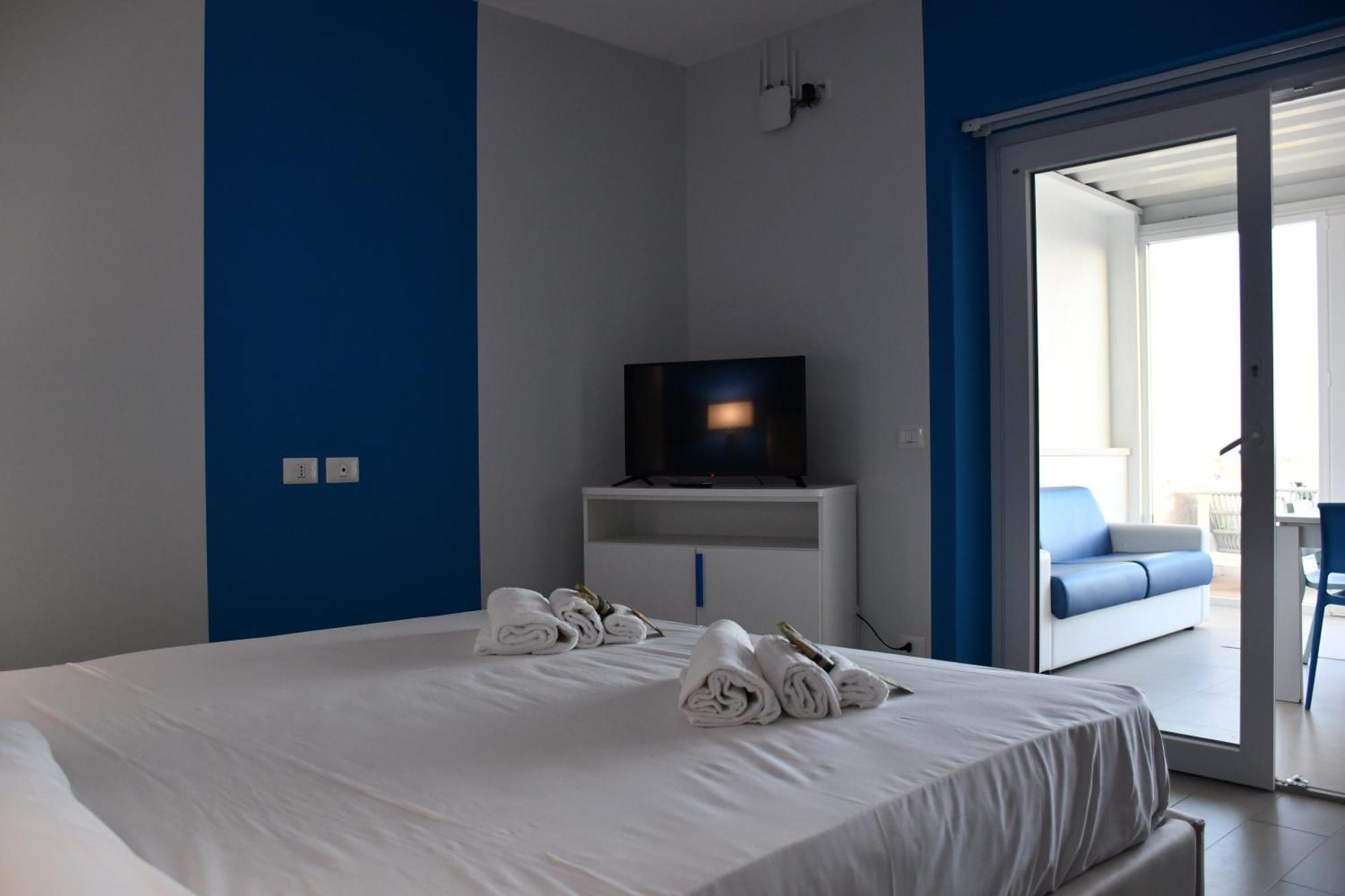 Terrazze Naos Hotel อากริเจนโต ภายนอก รูปภาพ