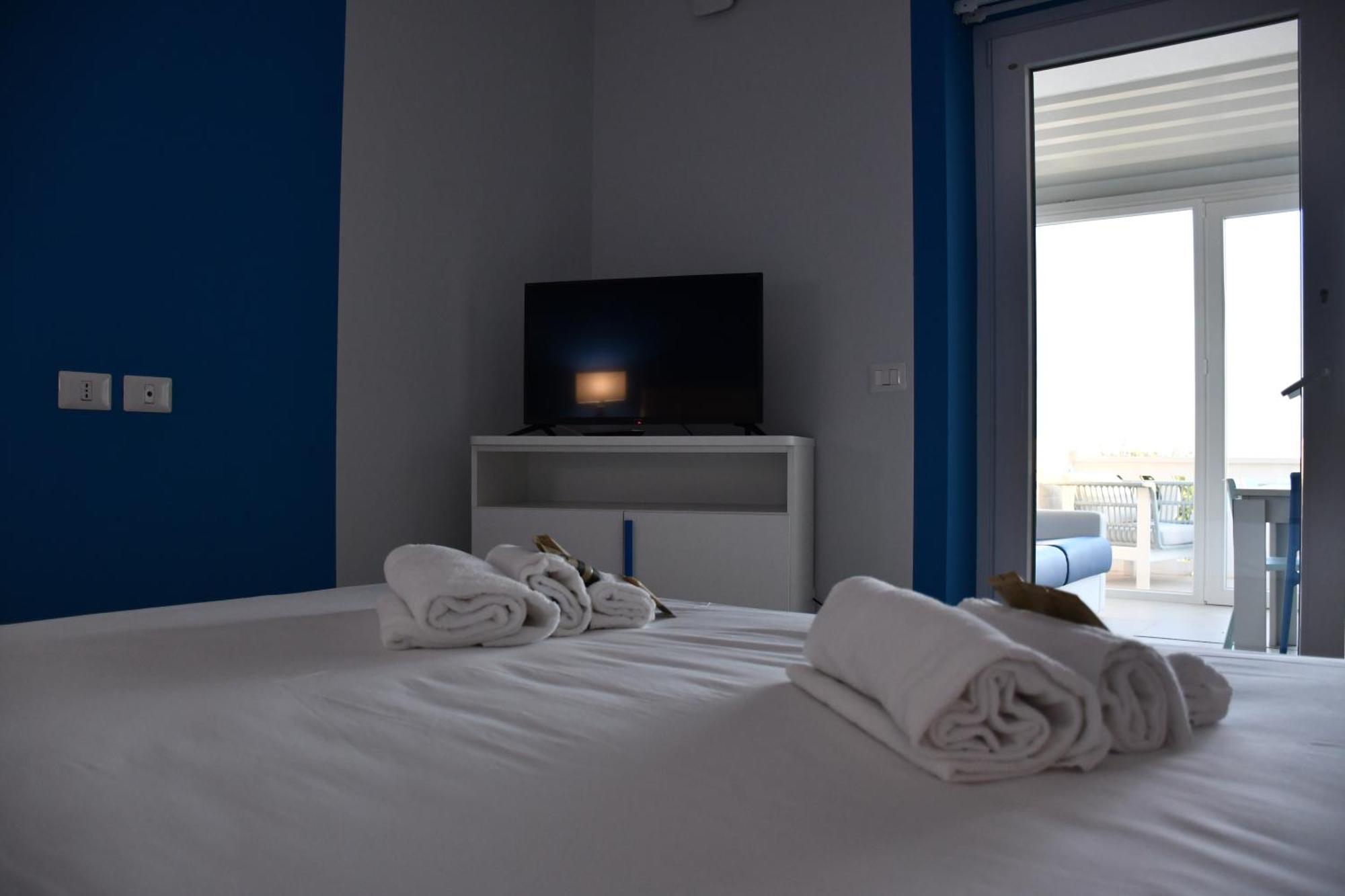 Terrazze Naos Hotel อากริเจนโต ภายนอก รูปภาพ